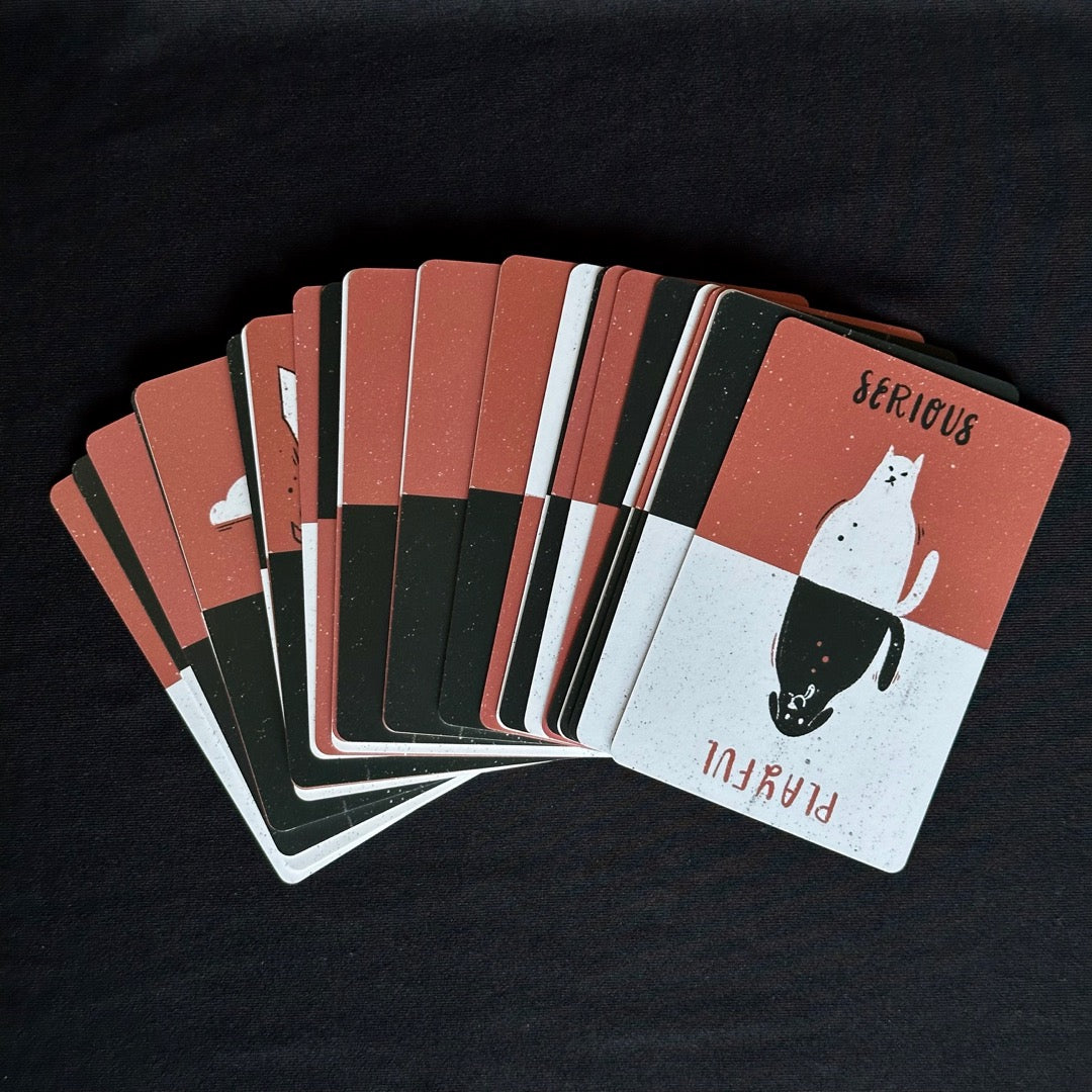 Mini Divi Opposites - Oracle Deck