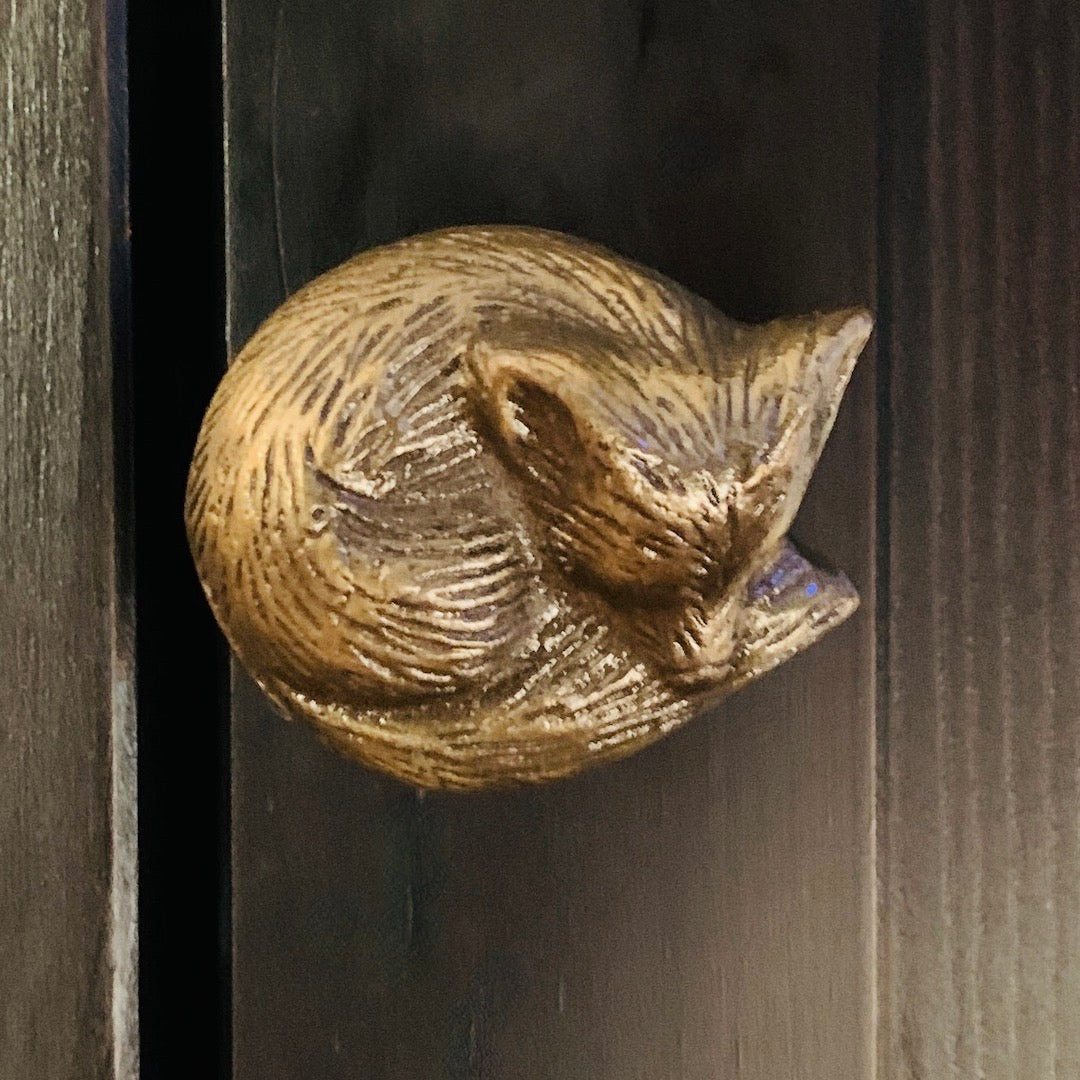 Fox Drawer Pull - Cabinet Knob Hardware