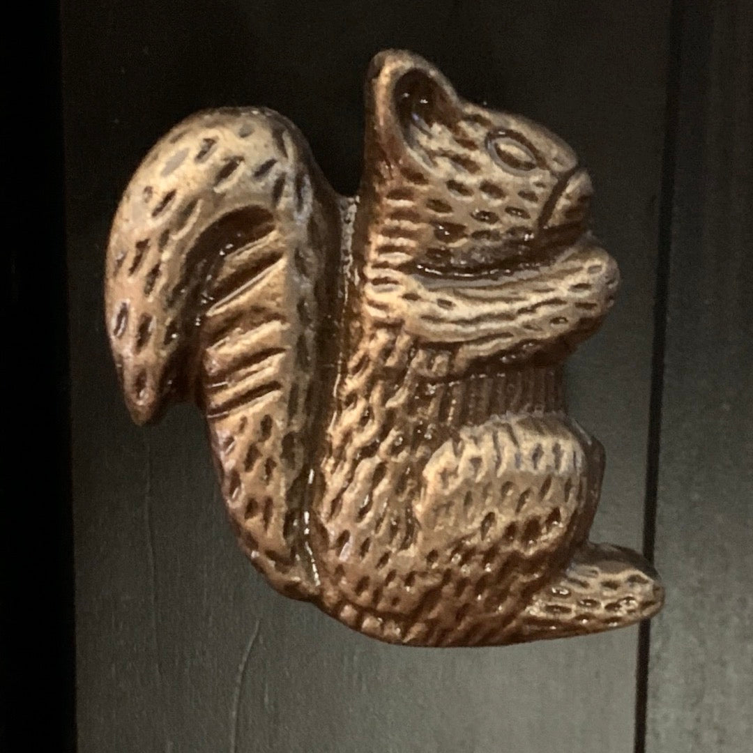Squirrel Drawer Pull - Cabinet Knob Hardware