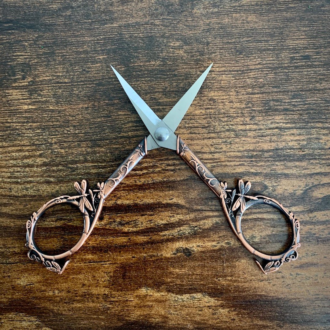 Ornate Scissors - Dragonflies