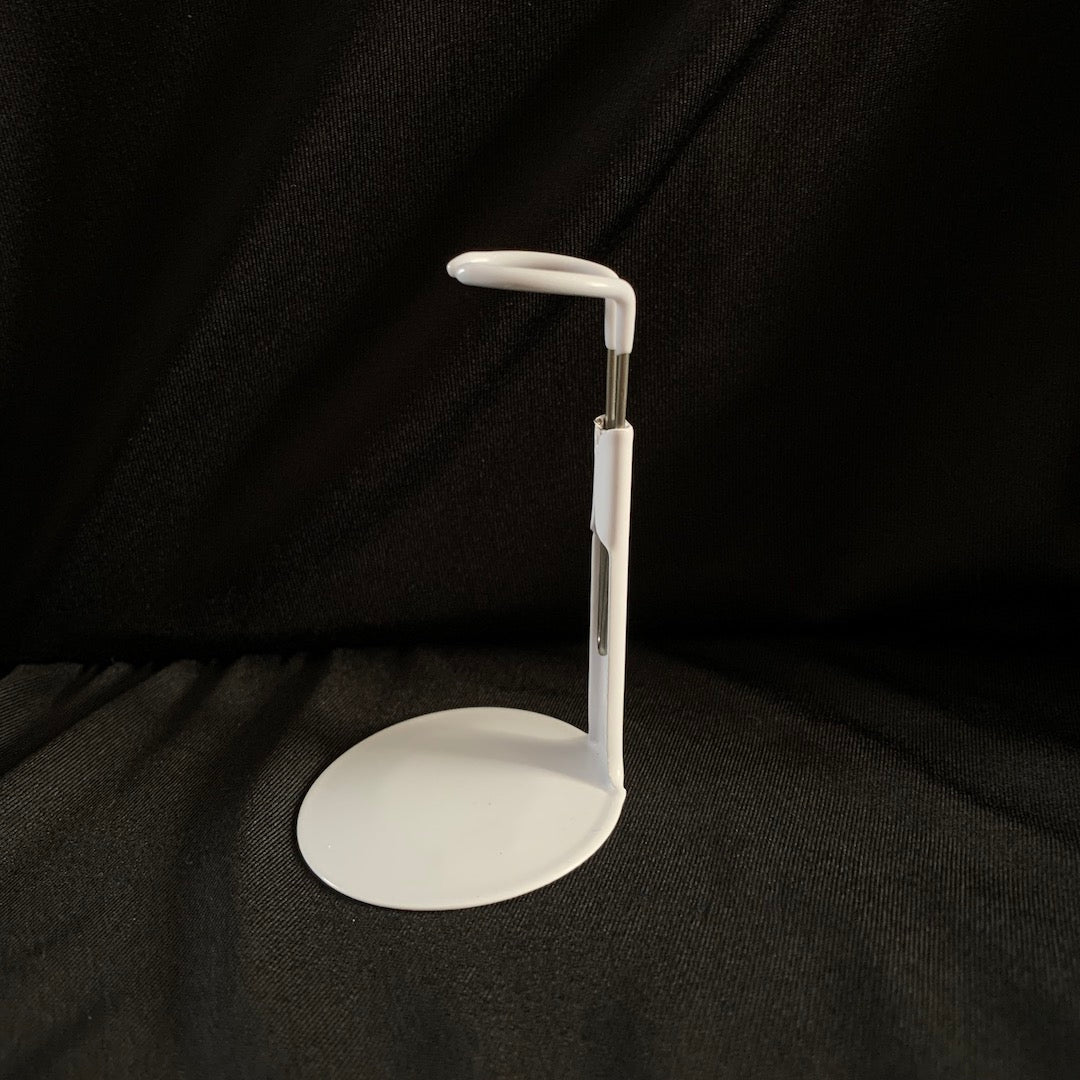 Mouse Stand - Small Doll Display