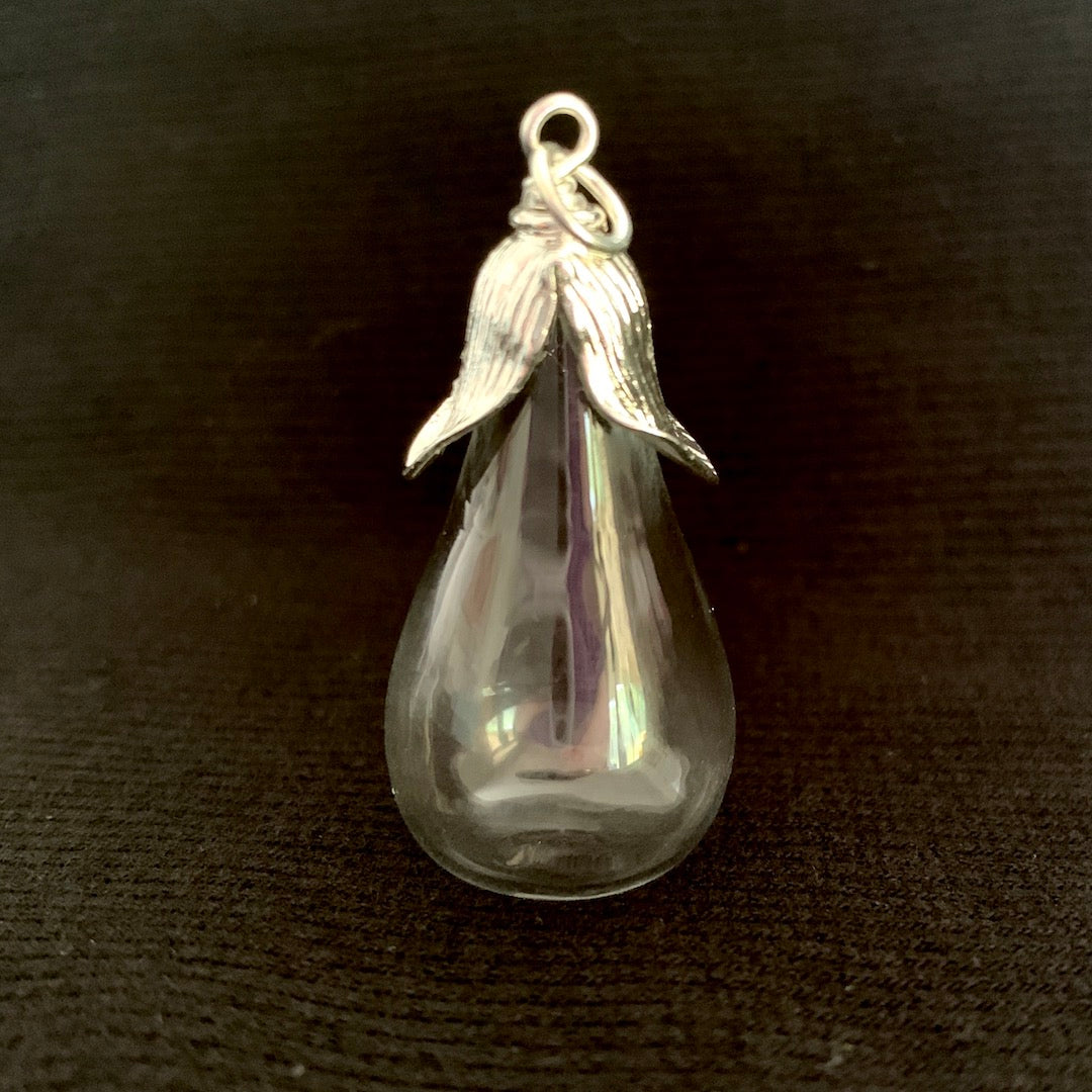Fillable Dewdrop Pendant - Oddment