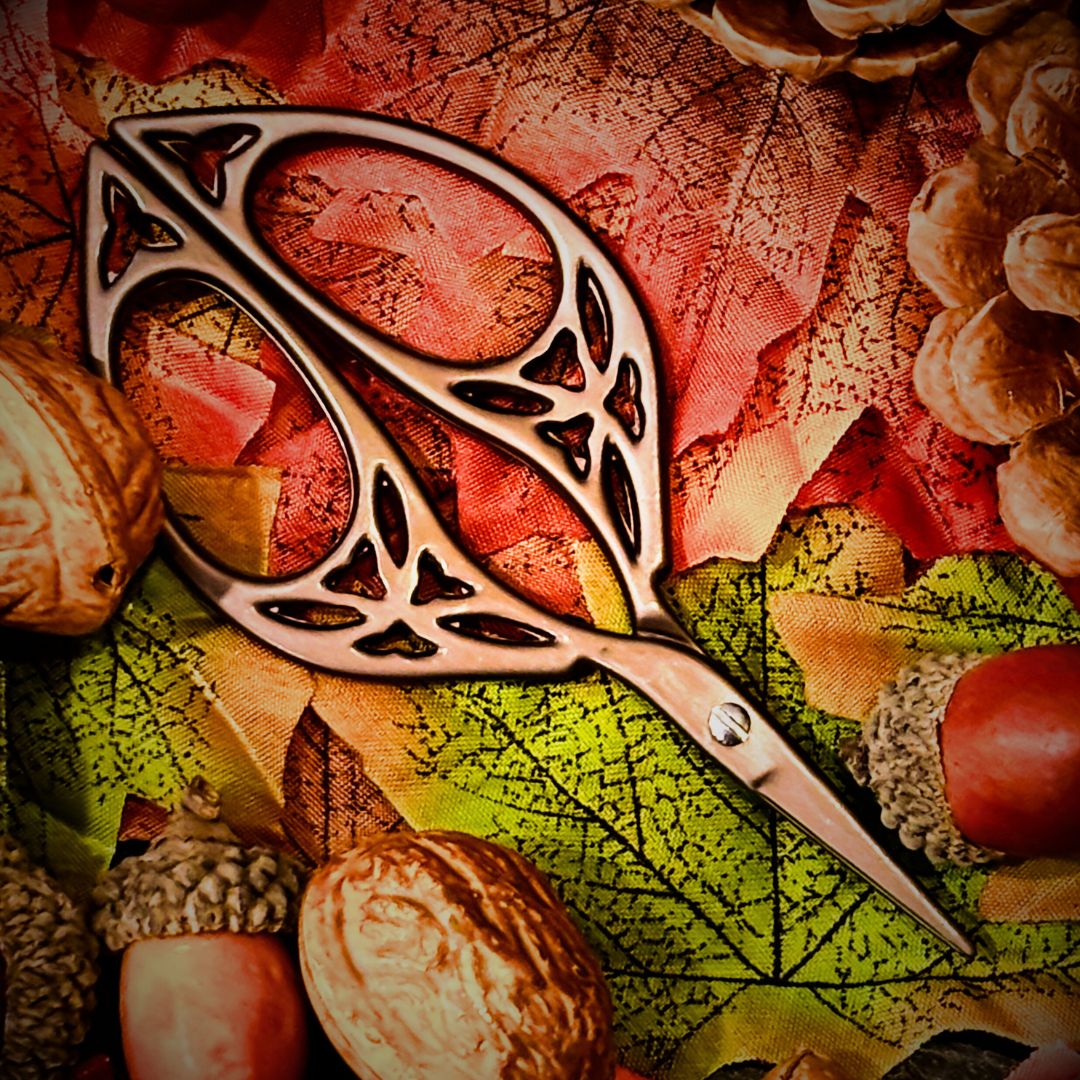 Quickened Scissors - Art Nouveau Design