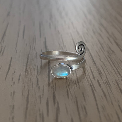 Misty Ring - Adjustable Moonstone Ring