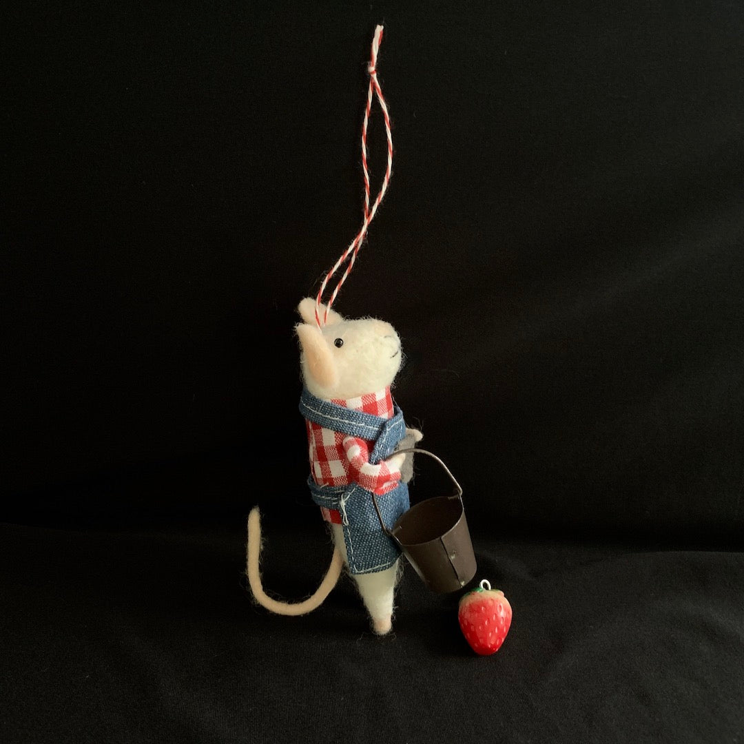 Beatrix - Felt Mouse with Strawberry