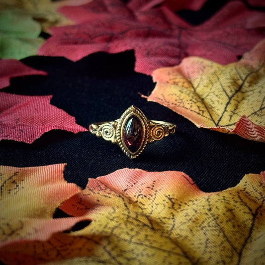Pomegranate Seed – Adjustable Garnet Ring