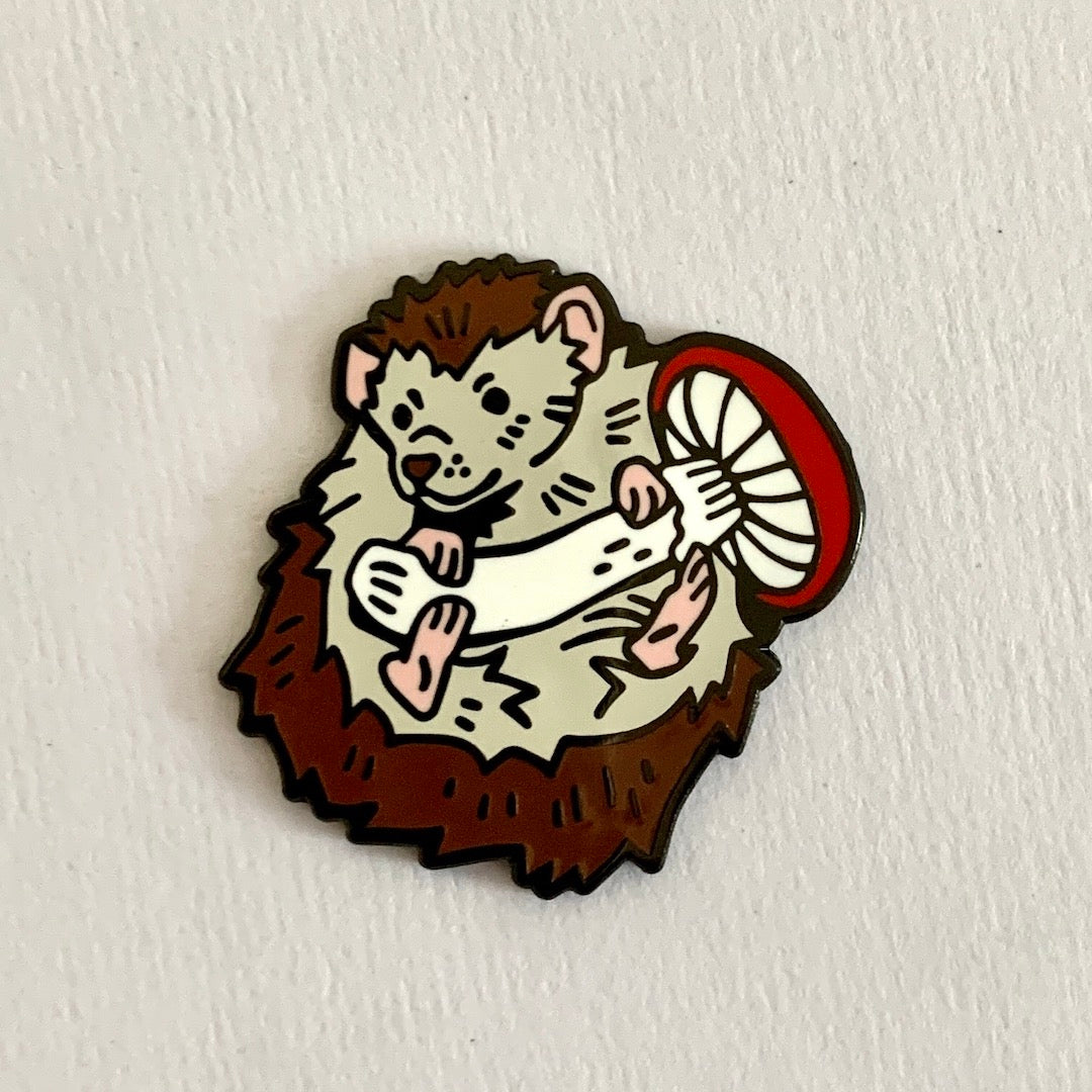 Hedgehog Needle Minder - Magnetic Enamel Brooch