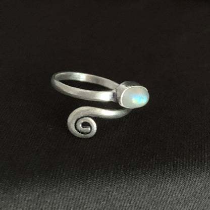 Misty Ring - Adjustable Moonstone Ring