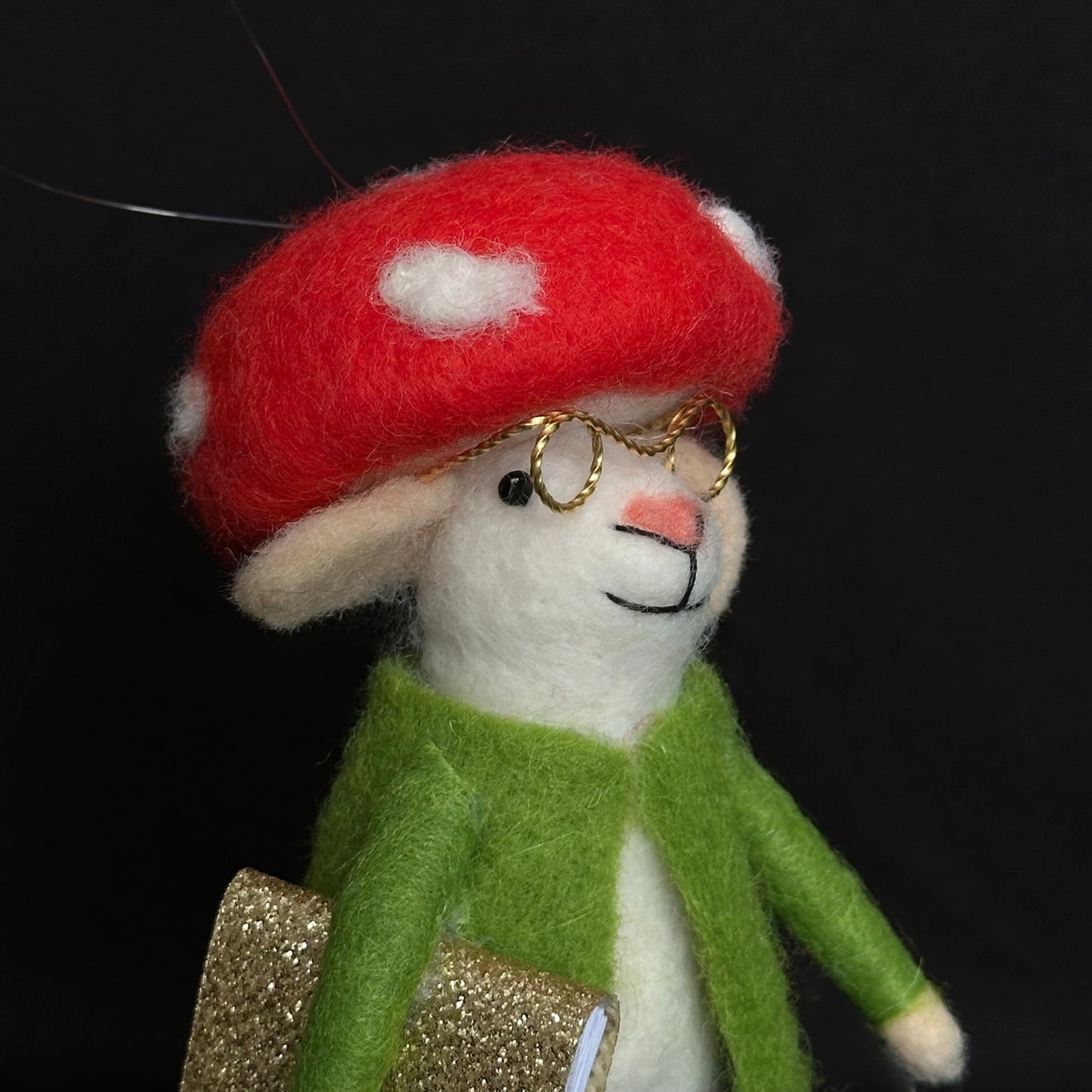 Theo - Felt Mouse with Toadstool Hat