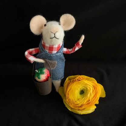 Beatrix - Felt Mouse with Strawberry