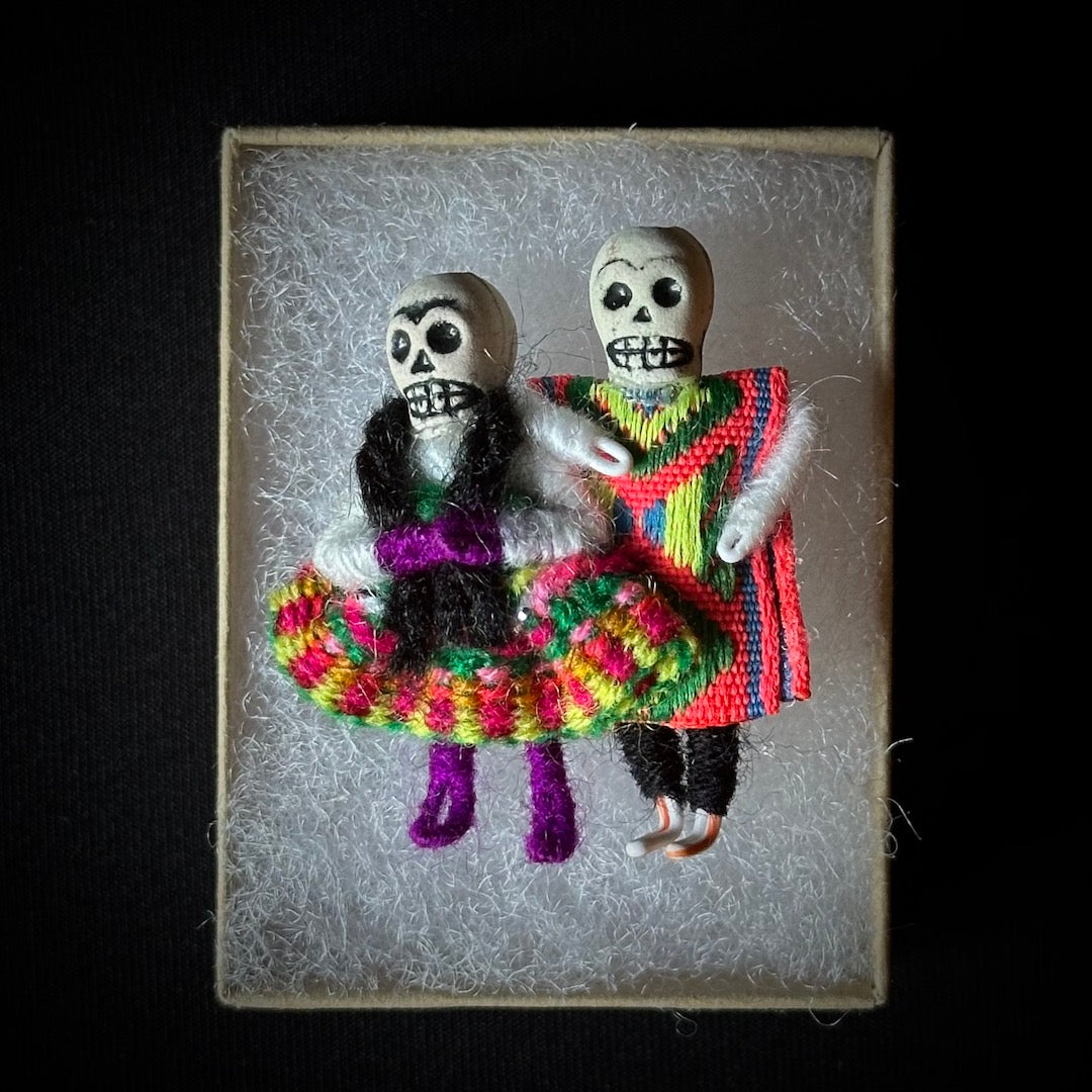 Skelly Couple  - Day of the Dead Skeleton Brooch