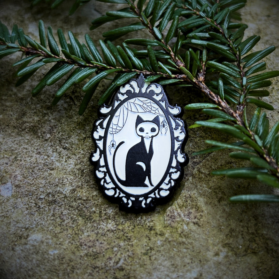 Skelly Cat Brooch - Special Spooky-Season Gift