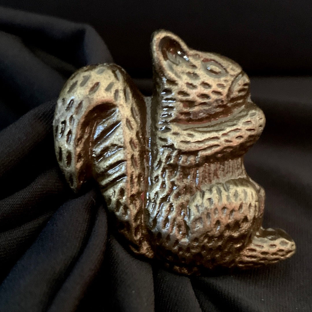 Squirrel Drawer Pull - Cabinet Knob Hardware