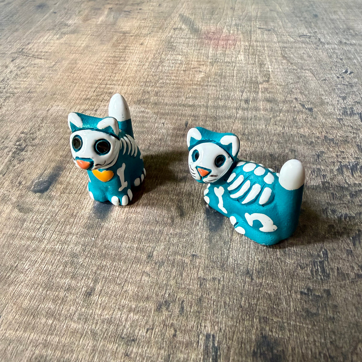 Skelly Cat - Day of the Dead Skeleton Figurine