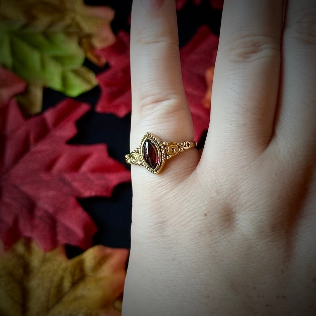 Pomegranate Seed – Adjustable Garnet Ring