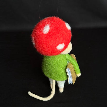 Theo - Felt Mouse with Toadstool Hat