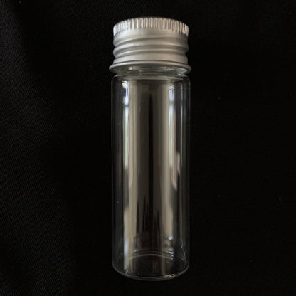 Set of 4 Empty 15ml Glass Jars with Metal Lids
