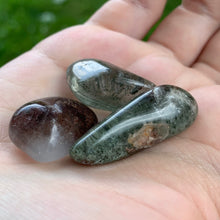 Load image into Gallery viewer, Glimpsing Stones - Polished Inclusion Quartz
