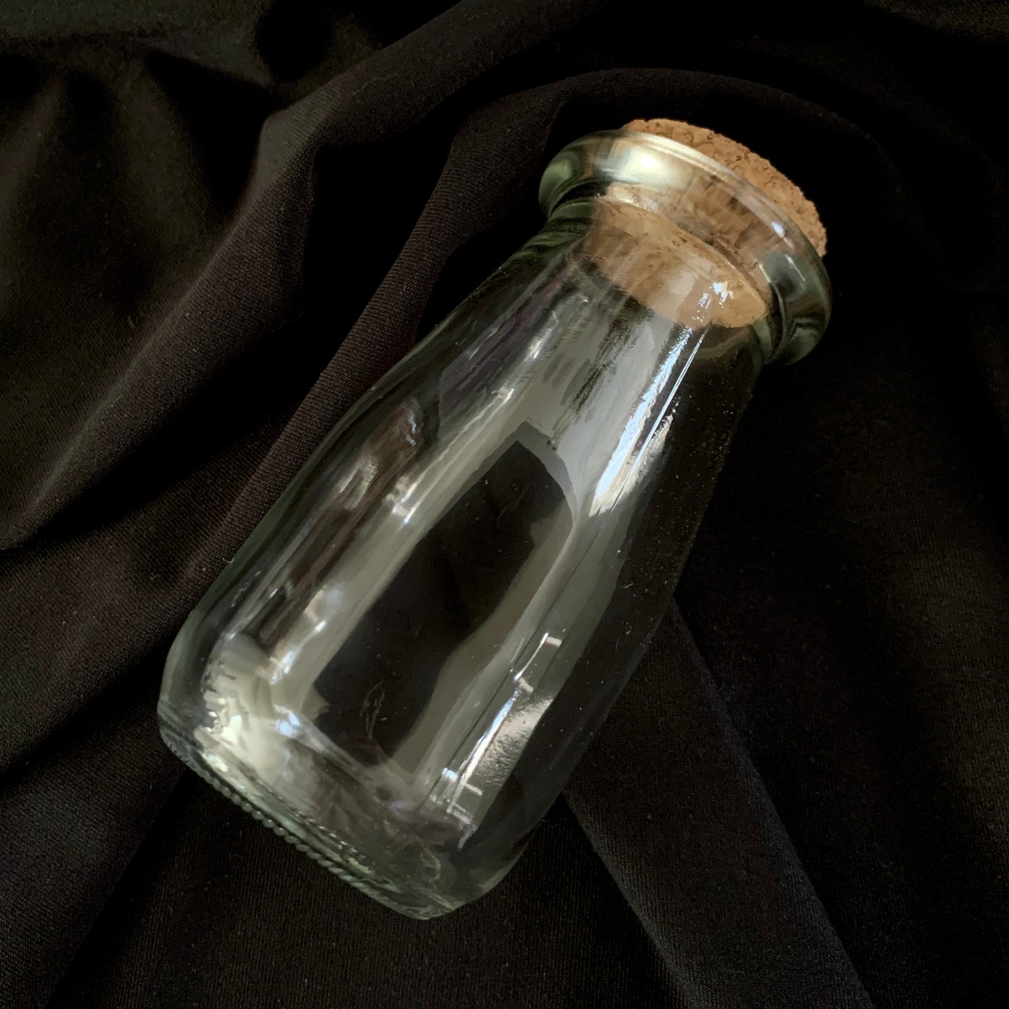 Empty 100ml Glass Milk-Bottle Style Jar with Cork