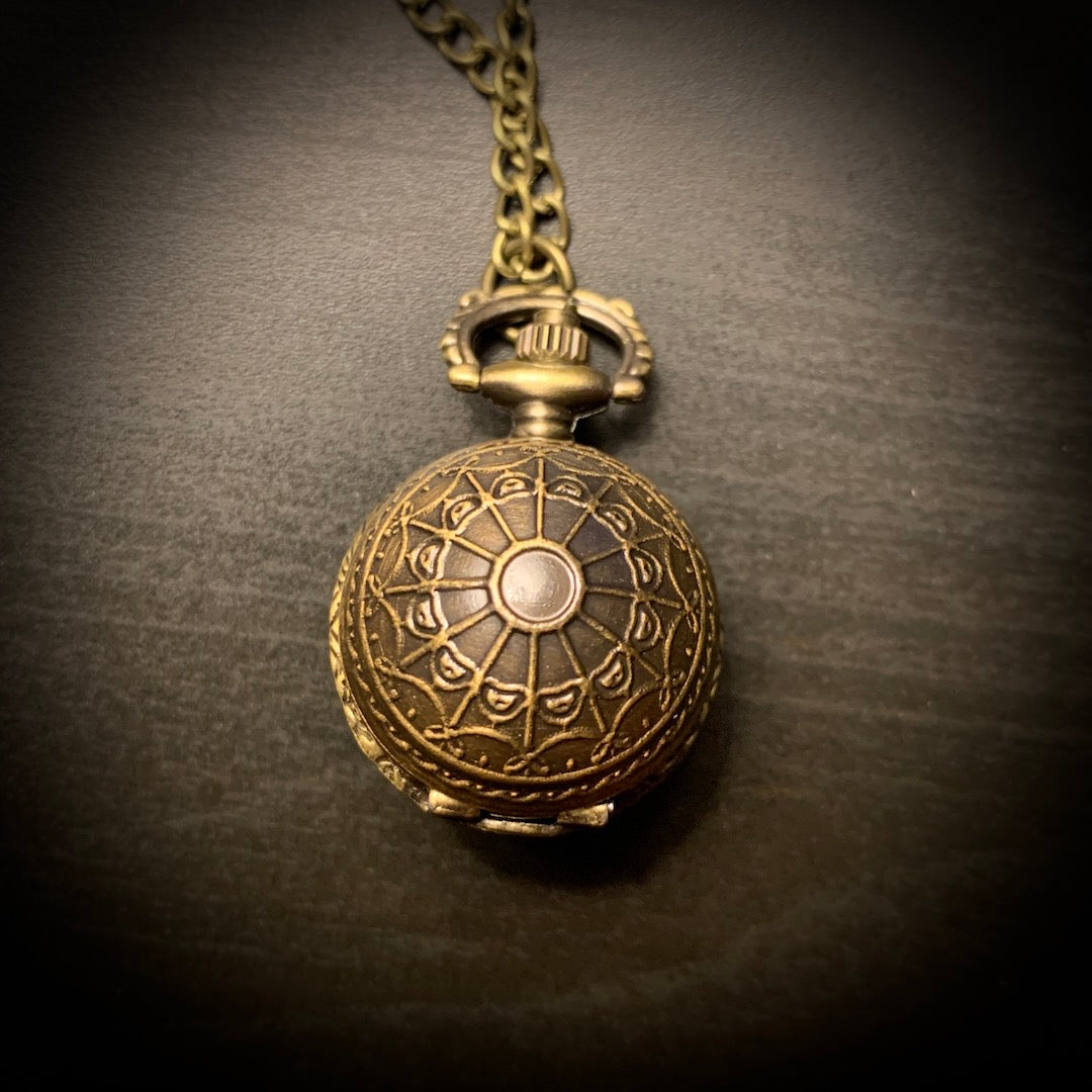 Pendant Watch - Vintage-Style Timepiece